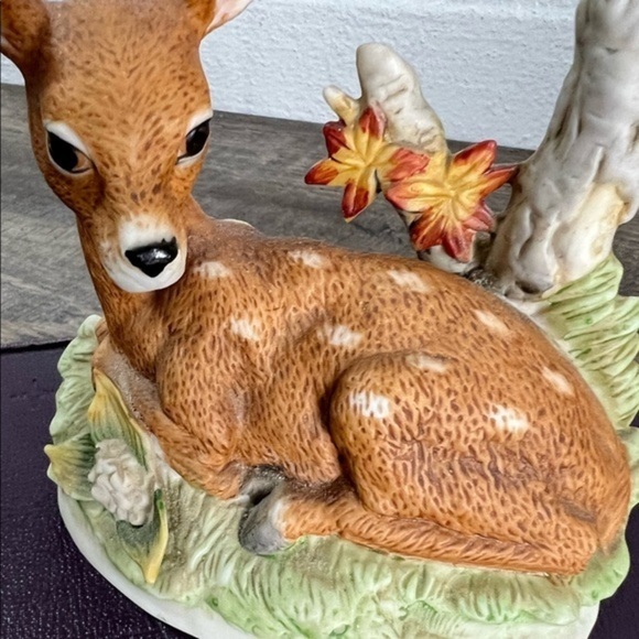 Homco Fawn Figurine 1980's Vintage deer statue collectible - Picture 4 of 7